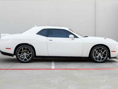 Used 2018 Dodge Challenger SXT Plus RWD image 3