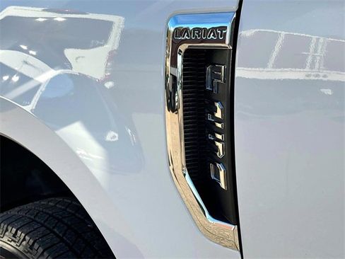 Used 2019 Ford F250 Lariat w/ Lariat Ultimate Package image 8