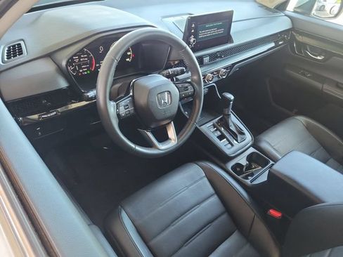 Used 2024 Honda CR-V EX-L image 6