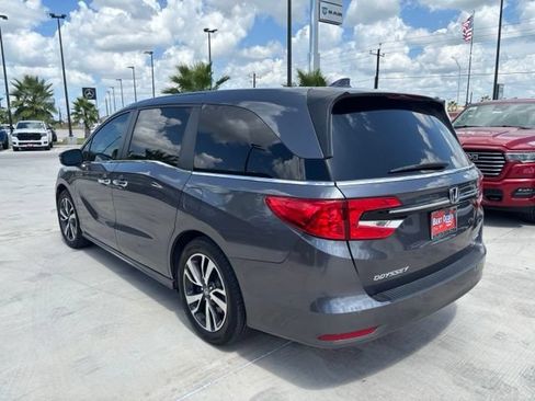 Used 2023 Honda Odyssey Touring image 4
