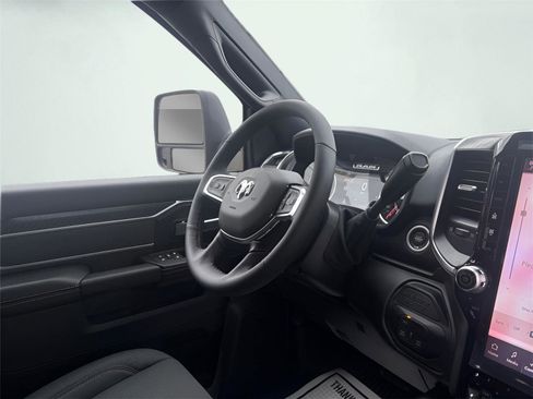New 2026 RAM 3500 Big Horn AWD/4WD image 18
