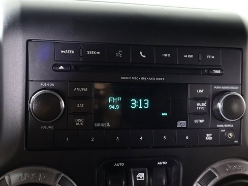 Used 2017 Jeep Wrangler Unlimited Sport w/ Quick Order Package 24S image 29