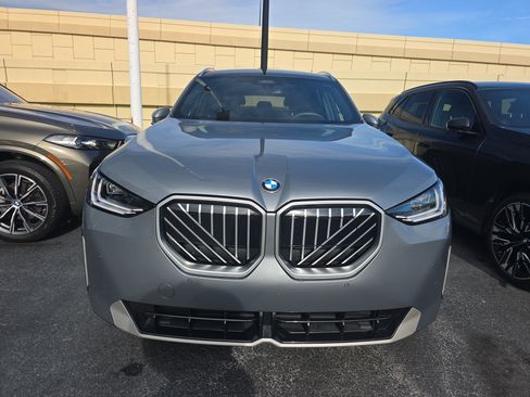 Used 2026 BMW X3 xDrive30i w/ Convenience Package AWD/4WD image 3