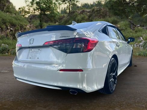 Used 2022 Honda Civic Sport image 5