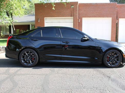 Used 2017 Cadillac ATS V w/ Carbon Fiber Package RWD image 3