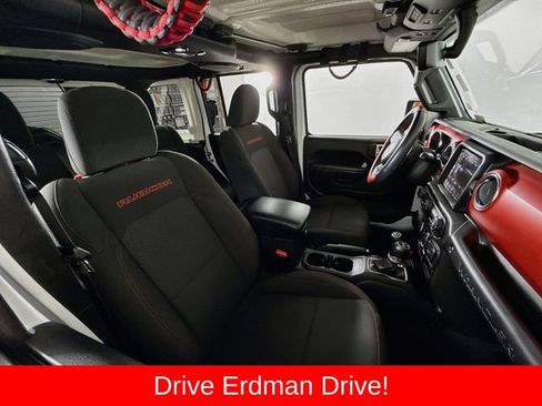 Used 2023 Jeep Wrangler Unlimited Rubicon AWD/4WD image 23