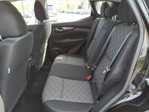 Used 2019 Nissan Rogue Sport SV w/ Technology Package image 21