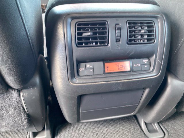 Used 2015 Nissan Pathfinder 4WD image 25