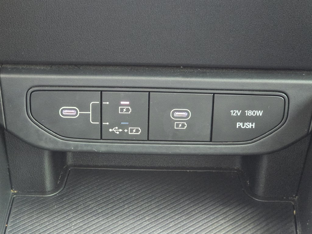 Certified 2025 Kia K4 FWD image 21