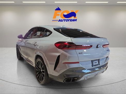 Used 2024 BMW X6 M60i w/ Dynamic Handling Package image 2