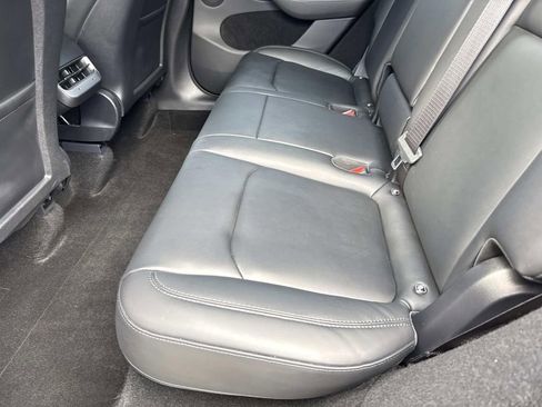 Used 2024 Tesla Model Y Long Range image 16