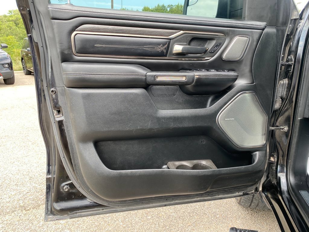 Used 2020 RAM 1500 Limited AWD/4WD image 12