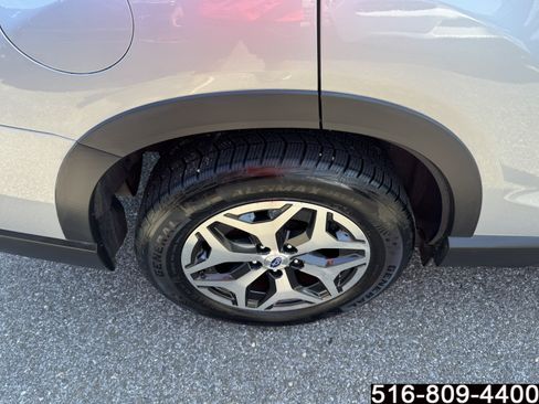 Used 2019 Subaru Forester Premium AWD/4WD image 12
