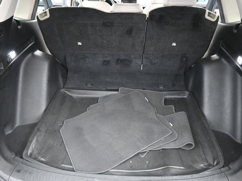 Used 2024 Honda CR-V EX-L image 16