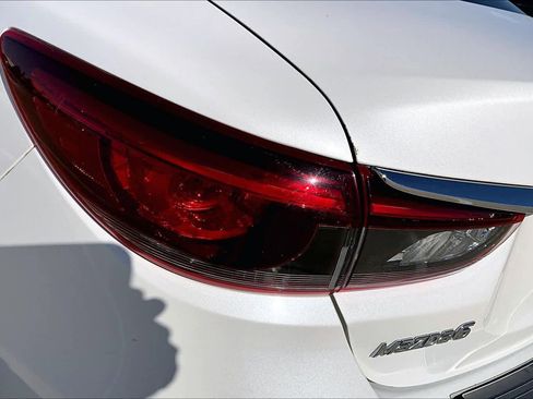 Used 2017 MAZDA MAZDA6 Touring w/ Touring Premium Package image 27