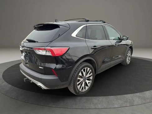 Used 2020 Ford Escape Titanium AWD/4WD image 5