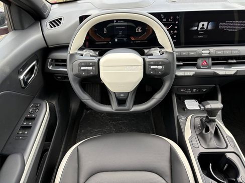 New 2026 Kia K4 GT-Line image 18