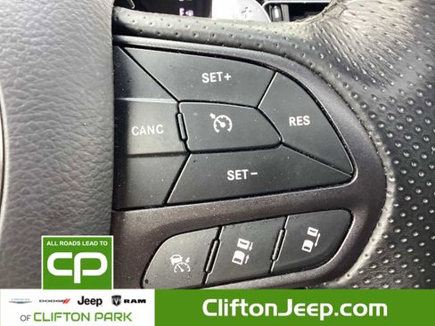 Certified 2024 Dodge Durango GT image 23