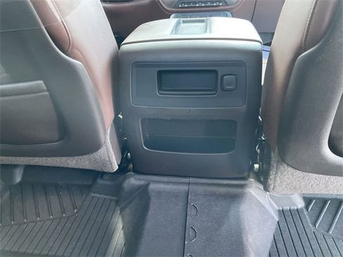 Used 2015 Chevrolet Silverado 1500 High Country w/ High Country Premium Package image 14