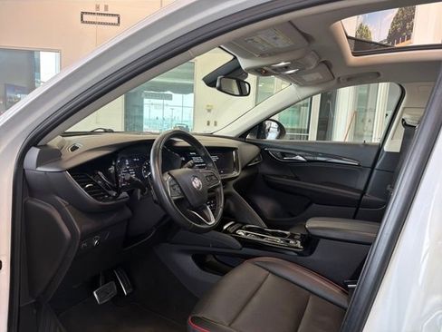Used 2023 Buick Envision Essence w/ Sport Touring Package image 20