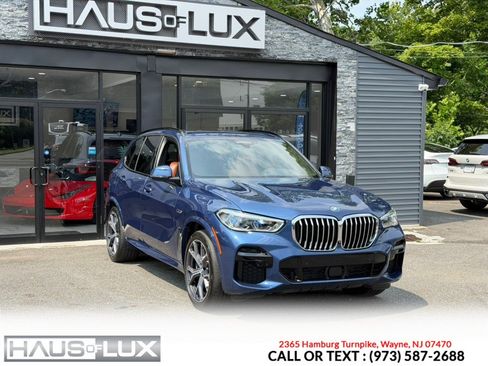 Used 2022 BMW X5 xDrive45e w/ M Sport Package AWD/4WD image 6