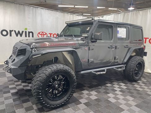 Used 2018 Jeep Wrangler Unlimited Rubicon image 3