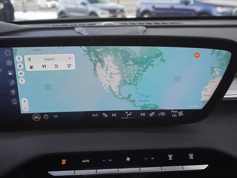 Used 2025 Buick Enclave Preferred w/ Power Package image 56