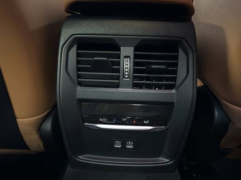 Used 2025 BMW 330i xDrive Sedan image 22