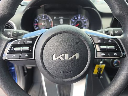 Used 2024 Kia Forte LXS w/ LXS Technology Package FWD image 37