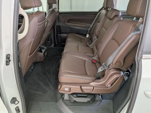 Used 2025 Honda Odyssey Touring image 28