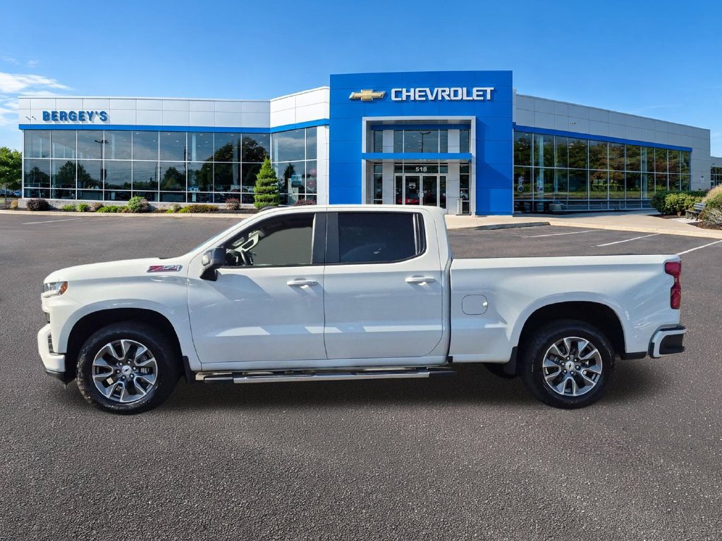 Certified 2022 Chevrolet Silverado 1500 RST AWD/4WD image 10