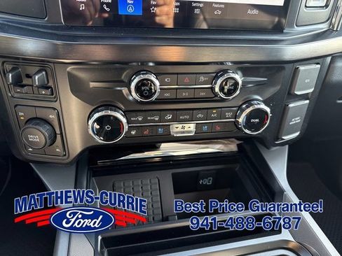 New 2026 Ford F250 Lariat w/ Black Appearance Package AWD/4WD image 22
