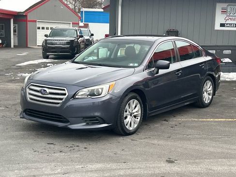 Used 2017 Subaru Legacy 2.5i Premium image 1