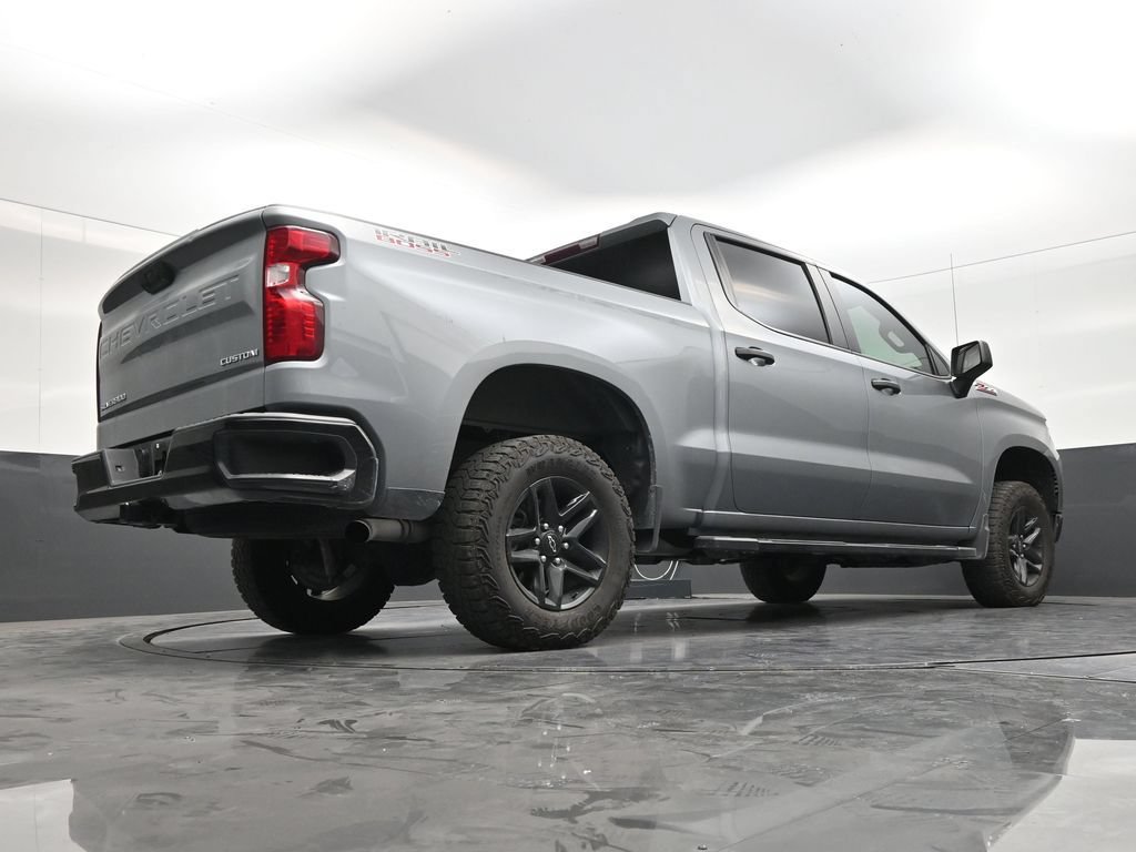 Used 2025 Chevrolet Silverado 1500 Custom Trail Boss AWD/4WD image 24