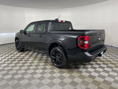 New 2025 Ford Maverick XLT w/ Black Appearance Package image 5