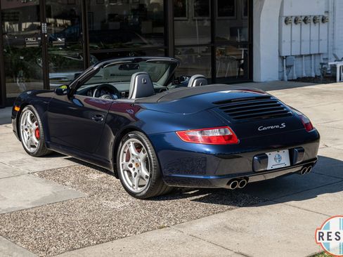 Used 2005 Porsche 911 Carrera S RWD image 36