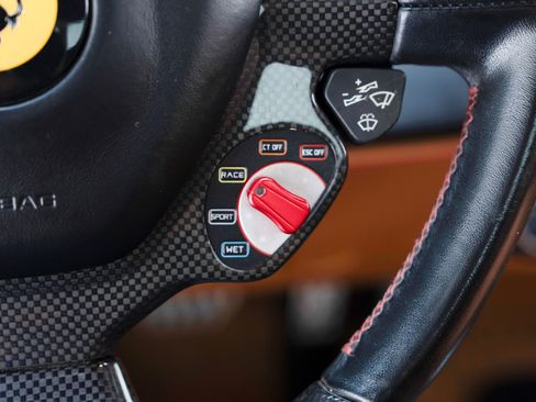 Used 2016 Ferrari 488 GTB RWD image 62