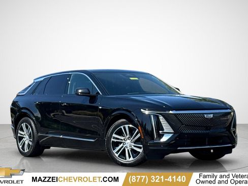 Used 2024 Cadillac Lyriq Luxury RWD image 1