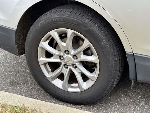 Used 2018 Chevrolet Equinox LS image 7