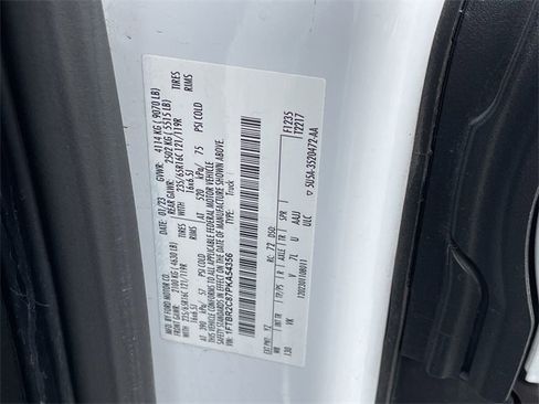 Certified 2023 Ford Transit 250 Medium Roof AWD image 32