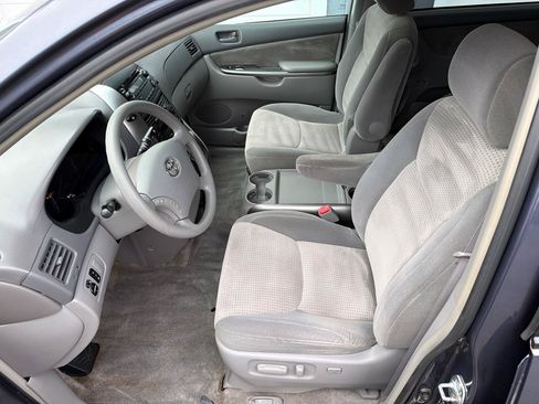 Used 2006 Toyota Sienna LE AWD/4WD image 8