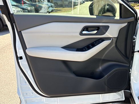 New 2026 Nissan Rogue SV image 26