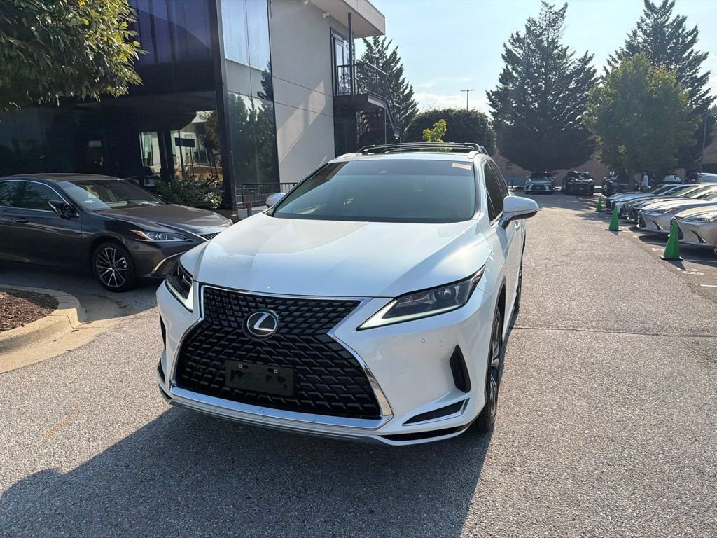 Used 2021 Lexus RX 350L Premium w/ Premium Package AWD/4WD image 2