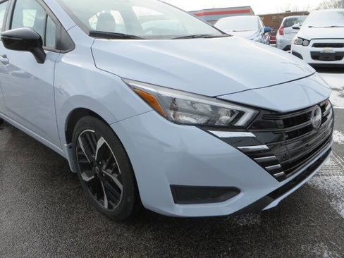 Used 2024 Nissan Versa SR w/ Trunk Package image 41