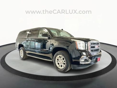 Used 2019 GMC Yukon XL SLT image 1