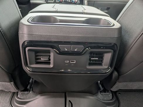 New 2026 GMC Sierra 2500 AT4 w/ AT4 Premium Plus Package image 10