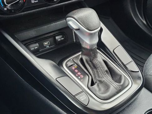 Used 2021 Kia Soul S image 29