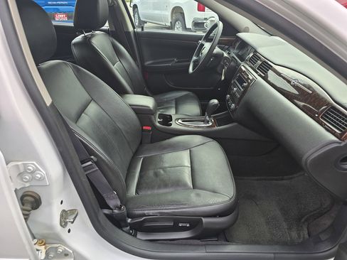 Used 2015 Chevrolet Impala LTZ image 7
