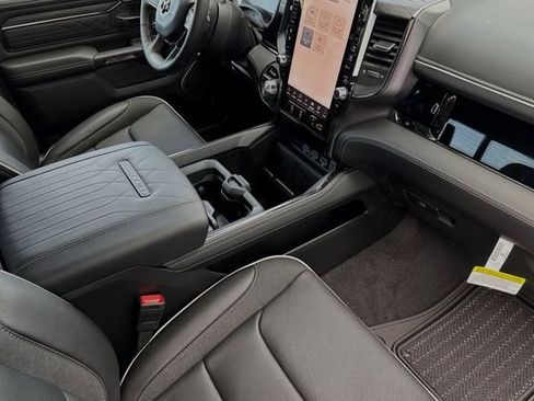 New 2025 RAM 1500 Limited AWD/4WD image 15
