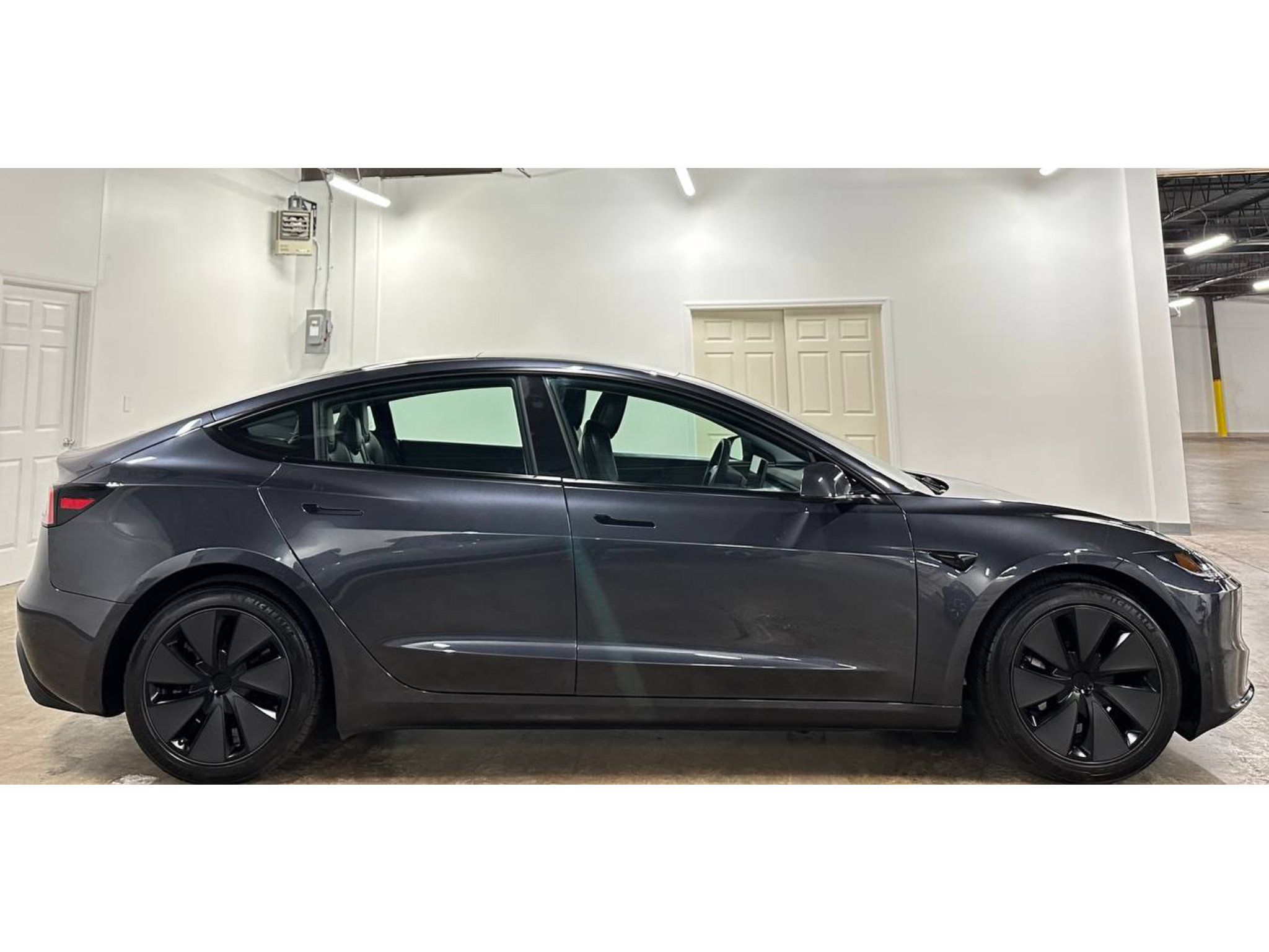 Used 2026 Tesla Model 3 AWD/4WD image 9